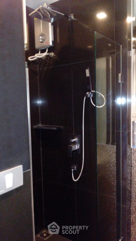 รูป คอนโด สตูดิโอ ที่ ริทึ่ม สุขุมวิท 36-38 ใกล้ BTS ทองหล่อ (ID 2745826) - รูปที่ 8/8