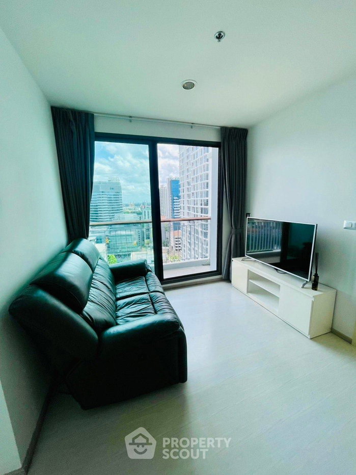รูป คอนโด 1-ห้องนอน ที่ ริทึ่ม สุขุมวิท42 ใกล้ BTS เอกมัย (ID 2743997) - รูปที่ 1/8