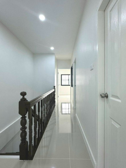 รูป ขายทาวน์เฮ้าส์ หมู่บ้านศิริวรรณชวนชม (บางบัวทอง) เนื้อที่ 16 ตารางวา 3 ห้องนอน 2 ห้องน้ำ ตกแต่งใหม่พร้อมอยู่ - รูปที่ 10/18