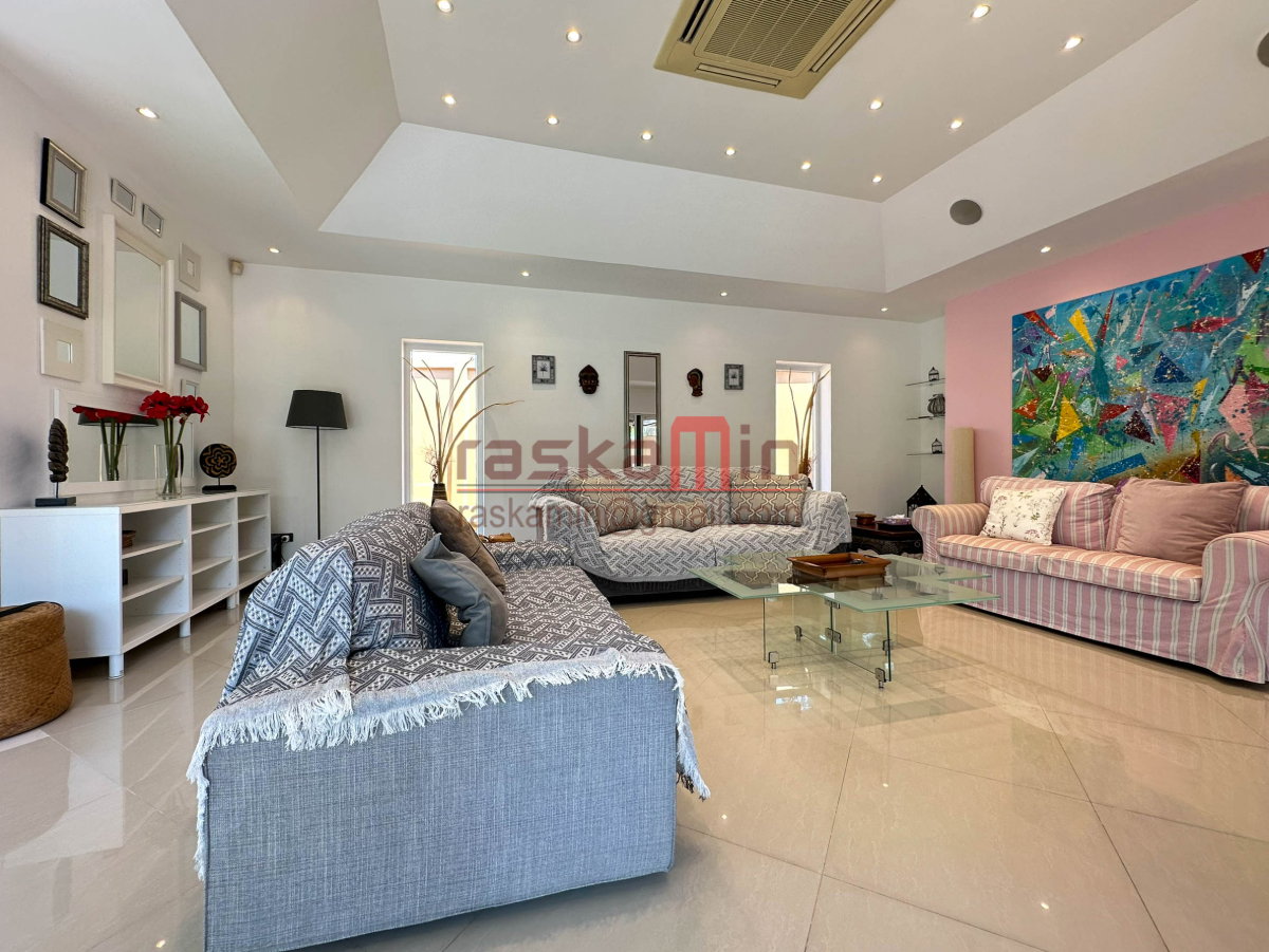 รูป พูลวิลล่าให้เช่า พัทยา | Sedona Villas 1 | 3 ห้องนอน ใกล้มาบประชัน - รูปที่ 52/61