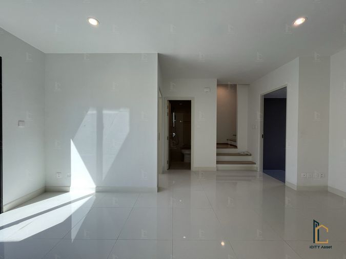 3-bed townhouse for sale, 302 sqm, 26.1 sq wah, Nirvana DEFINE Krungthep Kreetha