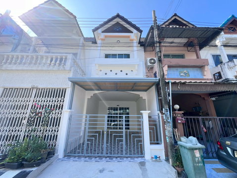 ขายทาวน์เฮ้าส์2ชั้น รีโนเวทใหม่ ทำเลดี หมู่บ้านตะวันนา ซ.จตุโชติ12 ถ.สุขาภิบาล5 ออเงิน สายไหม ทางด่วนจตุโชติ ทางด่วนพิเศษฉลองรัช มอเตอร์เวย์