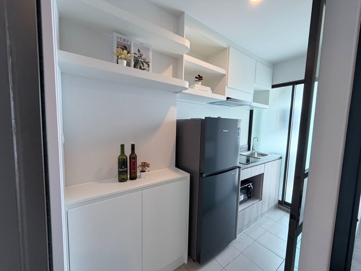 รูป ให้เช่า!!คอนโดใกล้รถไฟฟ้าวุฒากาศเพียง 180 เมตร : Regent Home Wutthakat : ห้องสวย เครื่องใช้ไฟฟ้าครบพร้อมอยู่ ใกล้ตลาดพลูแหล่งของกิน - รูปที่ 10/12