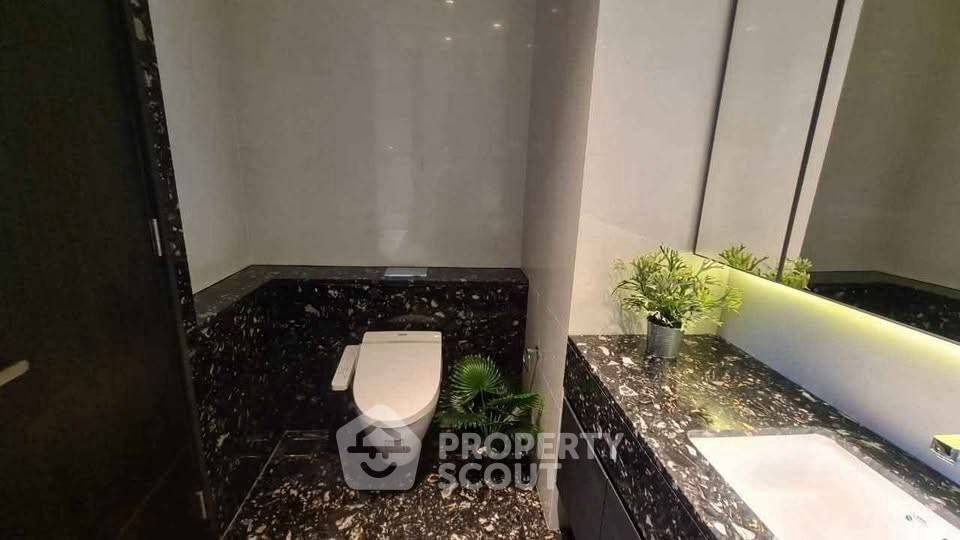 รูป คอนโด 1-ห้องนอน ที่ บีทนิค สุขุมวิท 32 ใกล้ BTS ทองหล่อ (ID 2454897) - รูปที่ 7/12