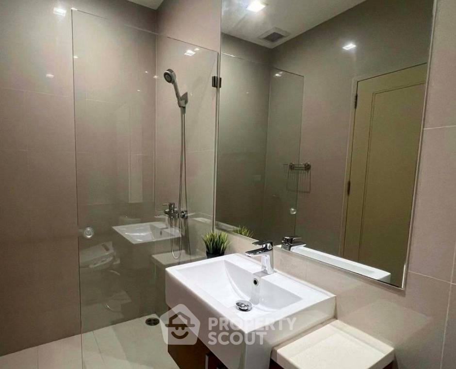 รูป คอนโด 2-ห้องนอน ที่ โนเบิล รีวิล เอกมัย ใกล้ BTS เอกมัย (ID 2744119) - รูปที่ 2/8