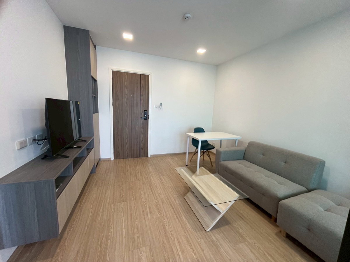 รูป ให้เช่า คอนโด | คุ้มสุดในโครงการ “The 1 Plus Grand Huamak 18” 30 ตร.ม. ใกล้ MRT ศรีกรีฑา - รูปที่ 2/9