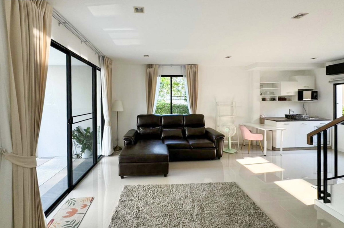 รูป ให้เช่า บ้าน Q Prime สุขุมวิท 77 ทาวน์โฮม 3 ชั้น หลังมุม แบบ 3 นอน 4 น้ำ 46 ตรว 180 ตรม พร้อมเฟอร์ ใกล้ MRT ศรีนุช อ่อนนุช ศรีนครินทร์ : KT26R-006 - รูปที่ 3/12