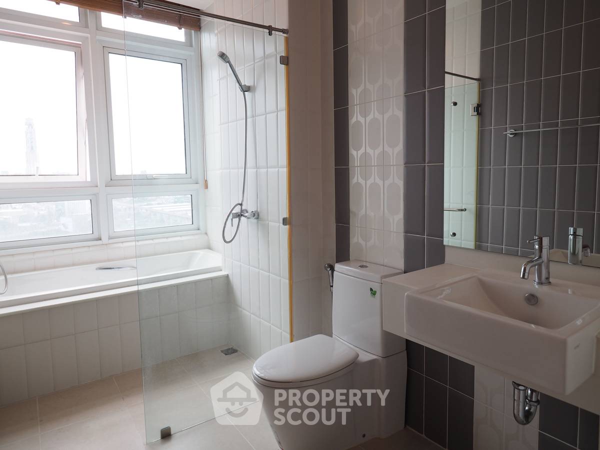 picture 25th-Floor 3-BR 176 Sqm At Circle Condominium Near MRT Phetchaburi (ID 2749954) - 9/10
