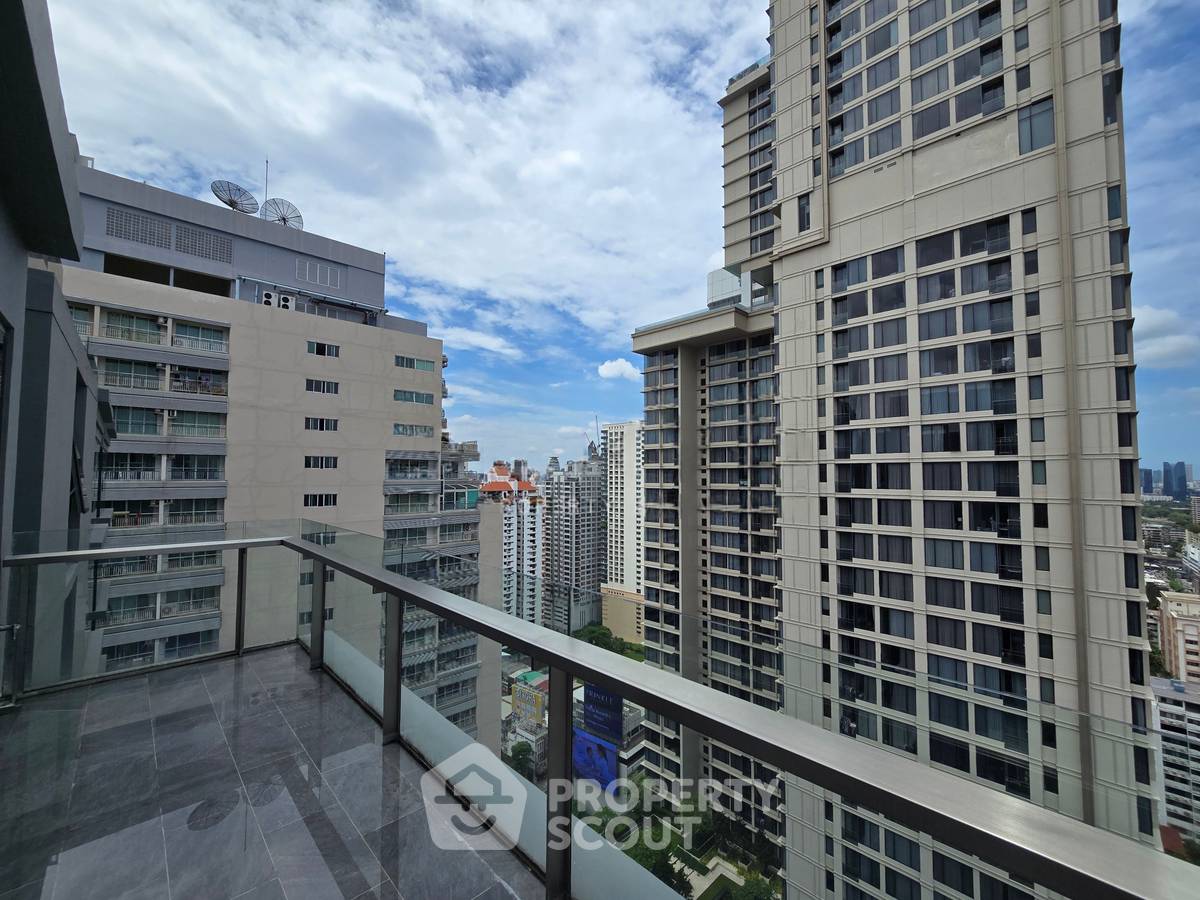 รูป คอนโด 2-ห้องนอน ที่ เดอะ รูม สุขุมวิท 21 ใกล้ MRT สุขุมวิท (ID 2744689) - รูปที่ 21/21