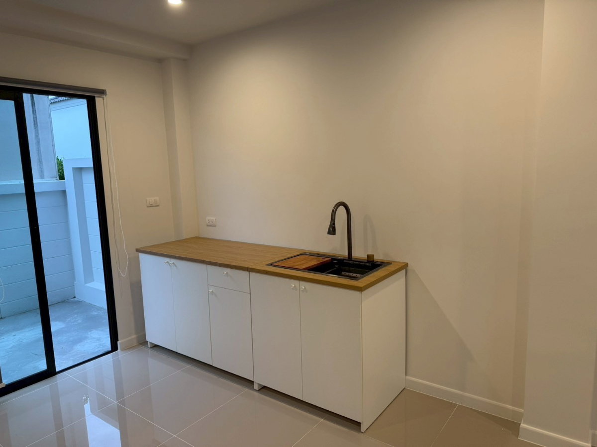 picture House for rent Sriracha-Borwin - 9/14