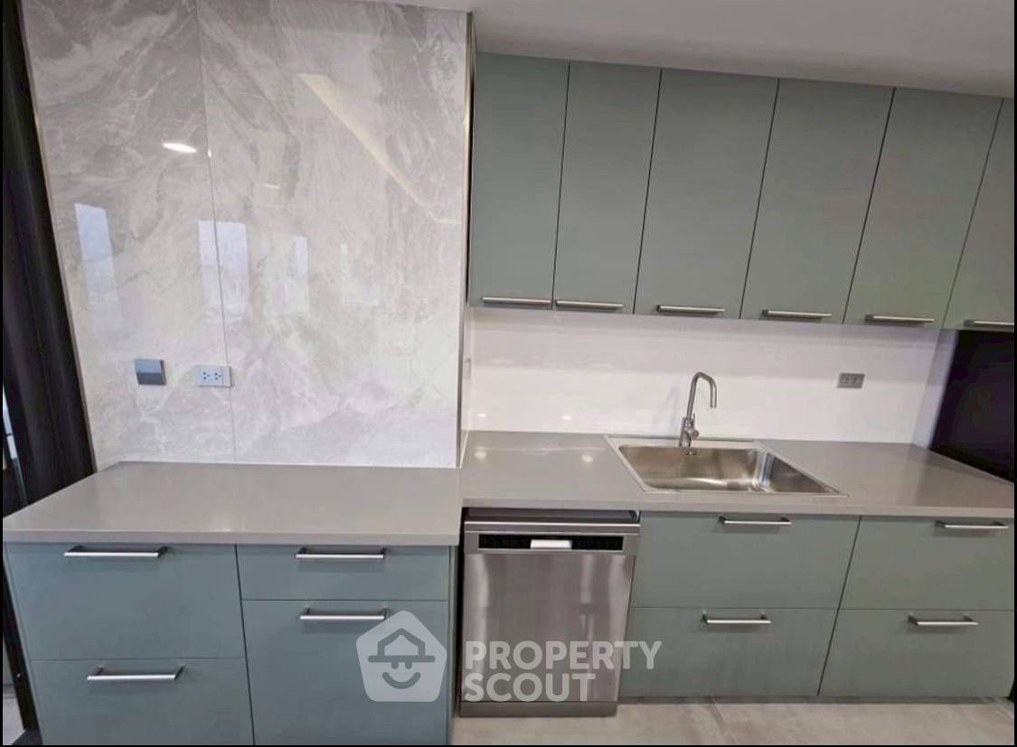 รูป คอนโด 3-ห้องนอน ที่ เดอะวอเตอร์ฟอร์ด ไดมอน ทาวเวอร์ สุขุมวิท ใกล้ BTS พร้อมพงษ์ (ID 2744796) - รูปที่ 18/19