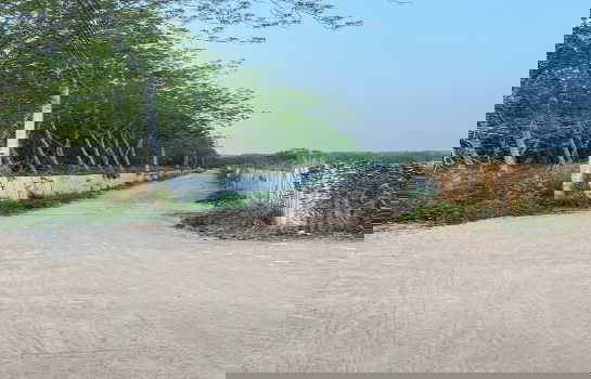 รูป ขายที่ดินศักยภาพสูง ขนาด 61-2-28.7 ไร่ (ผังสีเหลือง) ติดพื้นที่ผังสีม่วง เหมาะพัฒนาโรงงานหรือโกดัง - รูปที่ 1/4