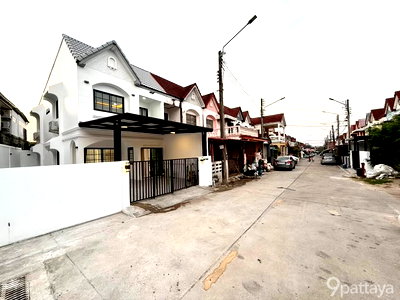 Townhouses for sale Chonburi : For Sale | Corner 2-Storey Townhouse – Siam Country Club, Pattaya