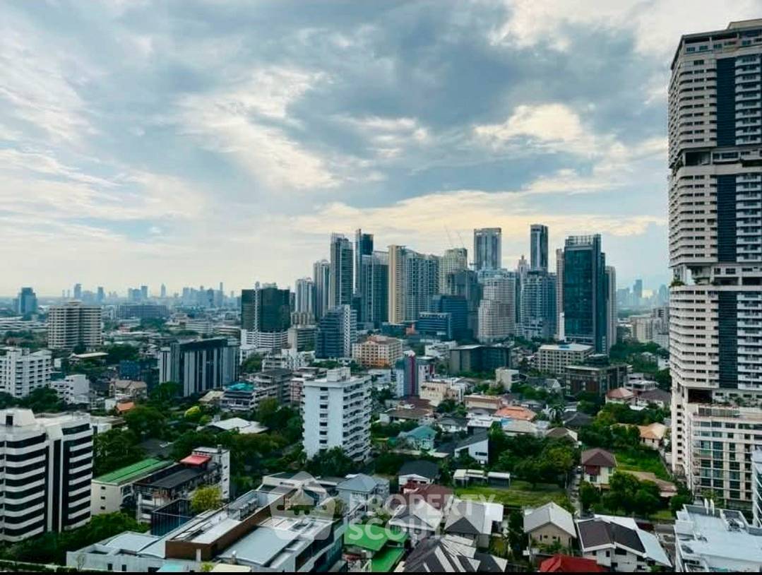 รูป คอนโด 1-ห้องนอน ที่ บีทนิค สุขุมวิท 32 ใกล้ BTS ทองหล่อ (ID 2365383) - รูปที่ 12/13