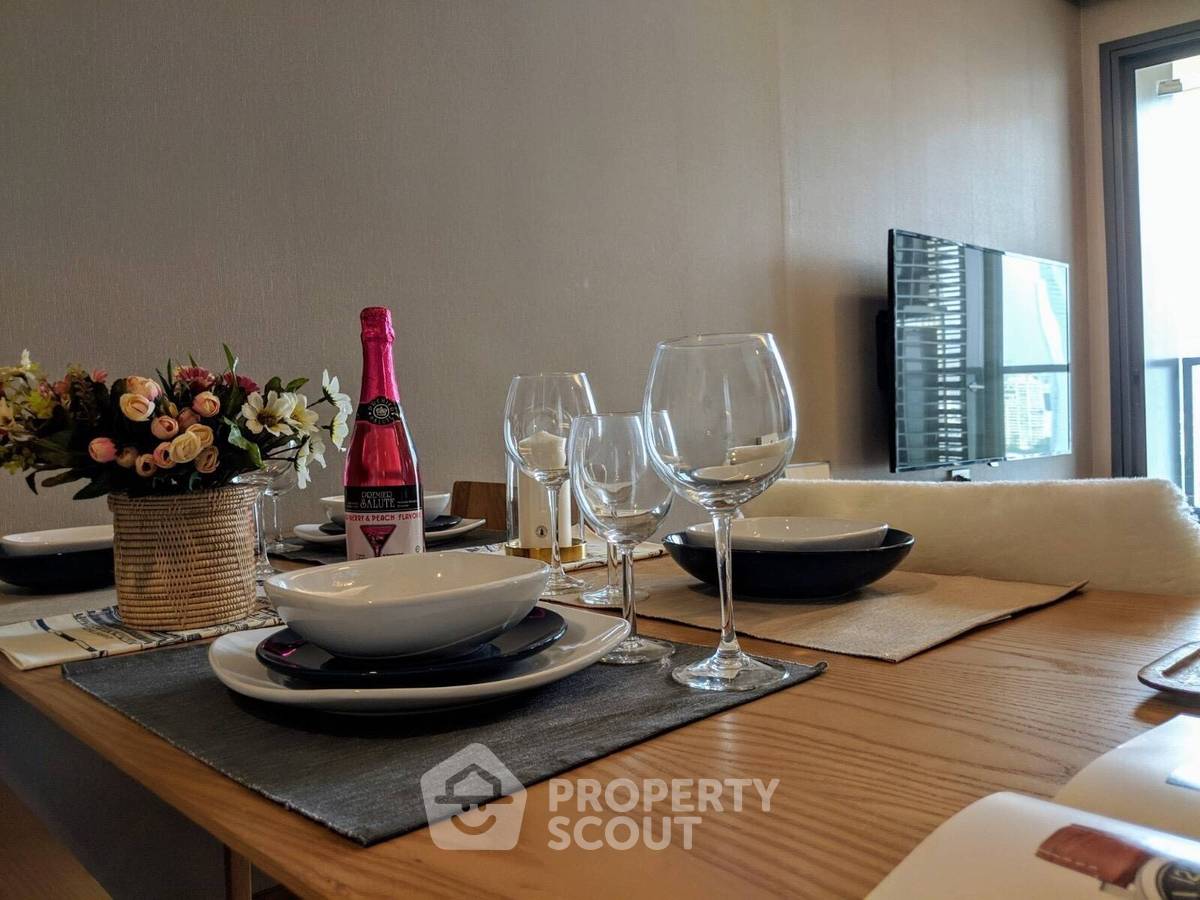 รูป คอนโด 2-ห้องนอน ที่ เดอะ ลุมพินี 24 ใกล้ BTS พร้อมพงษ์ (ID 2744522) - รูปที่ 4/9