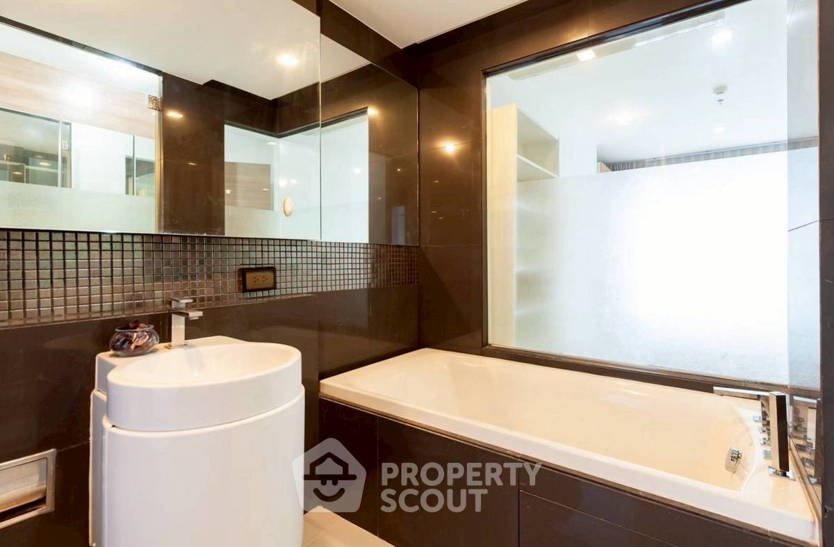 picture 2-BR Condo at Rhythm Sukhumvit 50 near BTS On Nut (ID 2454796) - 7/15