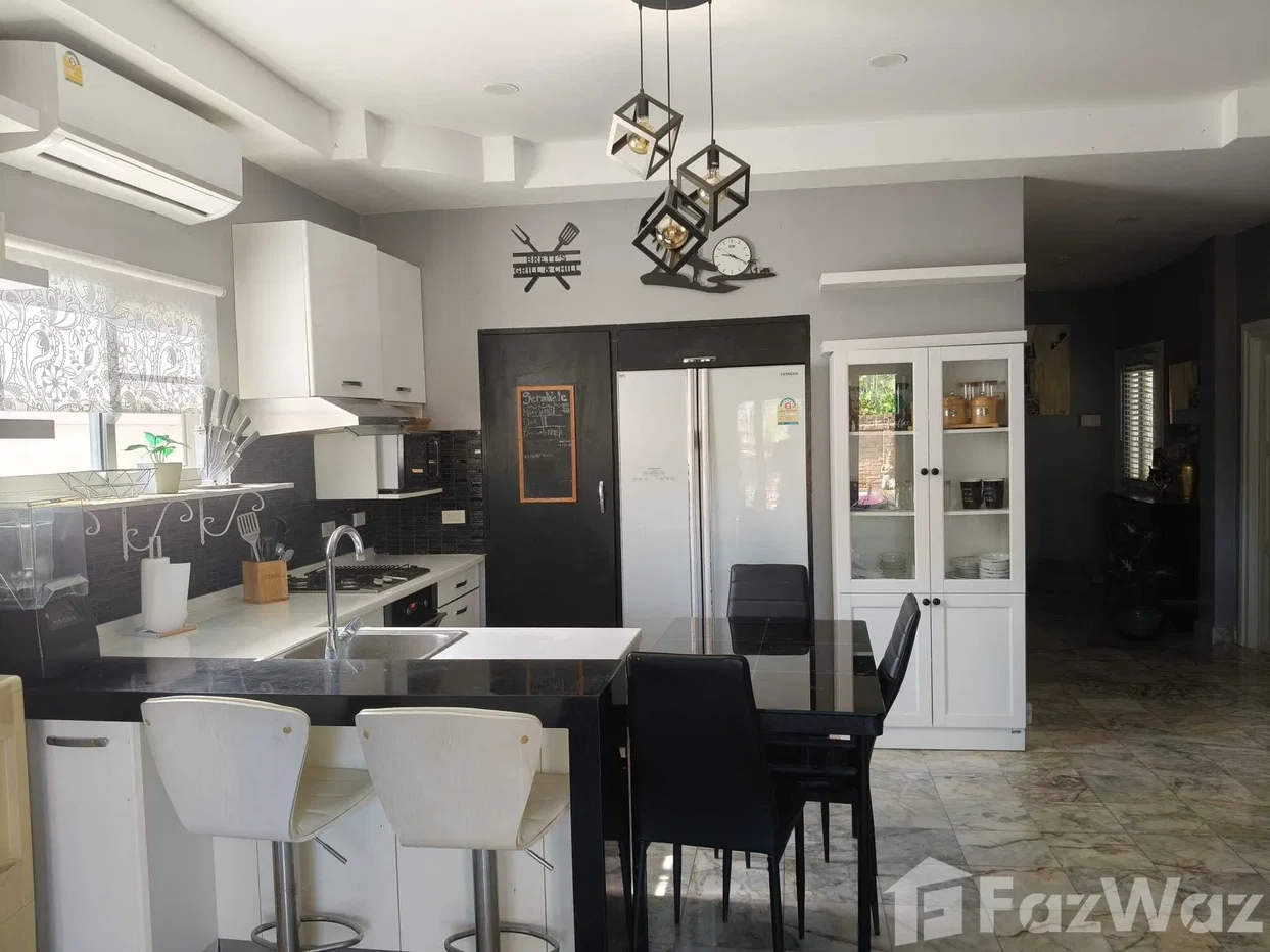 picture 4 Bedroom Villa for sale in Rawai, Phuket 6109667 - 13/35