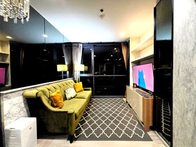 ขายคอนโด : ขายคอนโดห้องมุม : เดอะไลน์ วงศ์สว่าง ขนาด 49 ตร.ม. 2 ห้องนอน 1 ห้องน้ำ ชั้น 19 วิวเมืองสวย เฟอร์นิเจอร์และเครื่องใช้ไฟฟ้าพร้อมอยู่