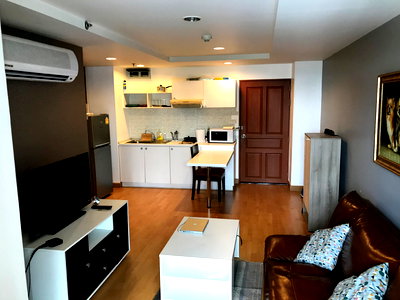 Condos for sale Benchakiti Park : Call : 088-619-6695 Condo Resorta Yen-akat @Central Rama III, Corner Unit 42.19 sq.m 1 Bedroom 7th floor, Fully furnished
