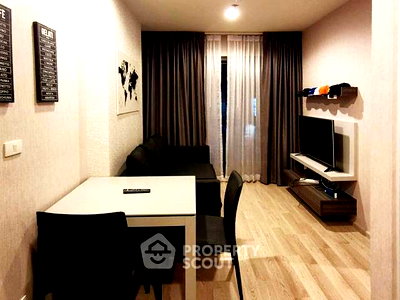 Condos for sale : 1-BR Condo at Centric Ratchada - Huai Khwang near MRT Huai Khwang (ID 2736406)