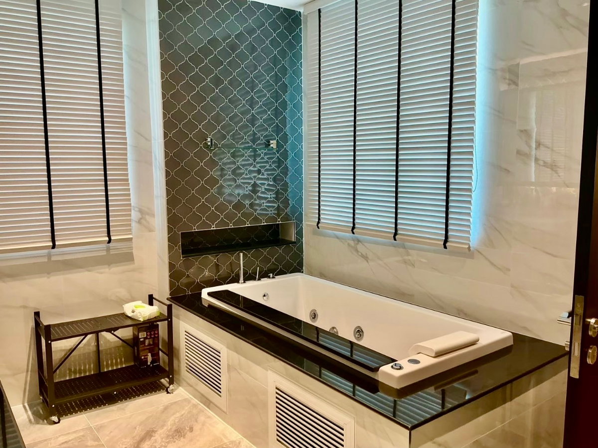 รูป ให้เช่าบ้านเดี่ยวหรู Perfect Masterpiece สุขุมวิท 77 แบบบ้าน PALAZZO หลังมุม พร้อมสระว่ายน้ำส่วนตัว พื้นที่ใช้สอยขนาดใหญ่ระดับ Super Luxury - รูปที่ 31/49