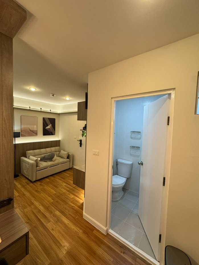 รูป ขาย !!** วี คอนโด ลาดกระบัง ห้องรีโนเวทใหม่ทั้งห้อง  อยู่ใกล้เทคโนฯเจ้าคุณทหารลาดกระบัง ห้องแต่งครบ พร้อมหิ้วกระเป๋าเข้าอยู่  - รูปที่ 13/18