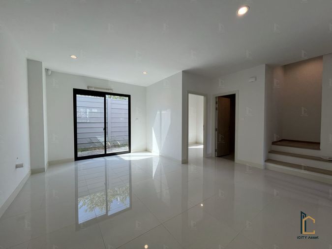 3-bed townhouse for sale, 302 sqm, 26.1 sq wah, Nirvana DEFINE Krungthep Kreetha