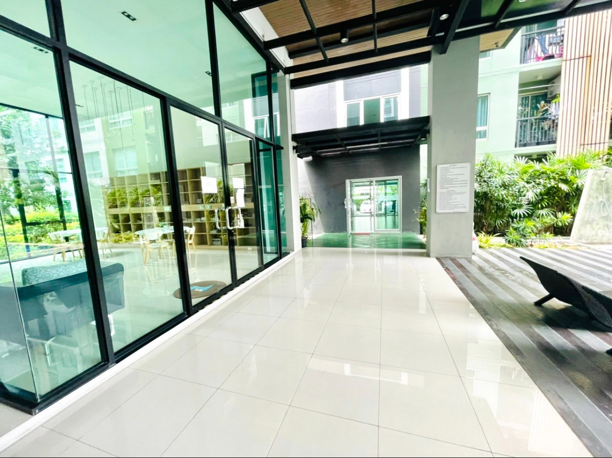 รูป ขาย !!** วี คอนโด ลาดกระบัง อยู่ ใกล้เทคโนฯเจ้าคุณทหารลาดกระบัง ห้องแต่งครบ สีทูโทน ส้มอิฐ สวยมากกกก เก็บสีใหม่ทั้งหมด พร้อมหิ้วกระเป๋าเข้าอยู่ค้า - รูปที่ 24/30