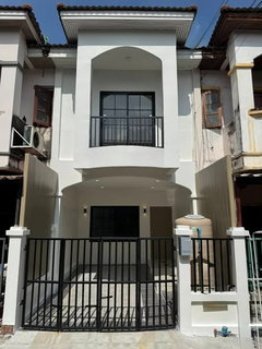 ขายทาวน์เฮ้าส์ หมู่บ้านศิริวรรณชวนชม (บางบัวทอง) เนื้อที่ 16 ตารางวา 3 ห้องนอน 2 ห้องน้ำ ตกแต่งใหม่พร้อมอยู่