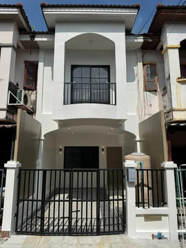 ขายทาวน์เฮ้าส์ หมู่บ้านศิริวรรณชวนชม (บางบัวทอง) เนื้อที่ 16 ตารางวา 3 ห้องนอน 2 ห้องน้ำ ตกแต่งใหม่พร้อมอยู่