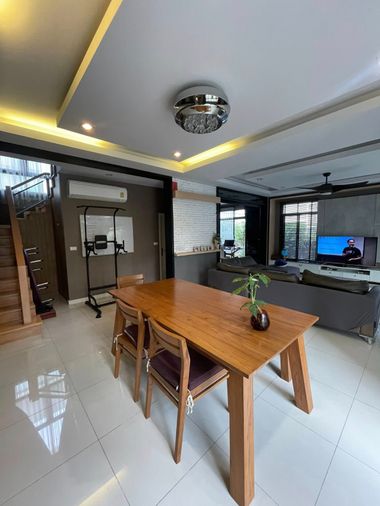 4-bed house for rent, 280 sqm, 80 sq wah, The Plam Pattanakarn