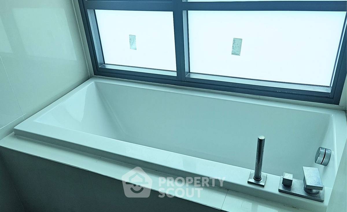 รูป คอนโด 2-ห้องนอน ที่ ริทึ่ม รางน้ำ ใกล้ BTS อนุสาวรีย์ชัยสมรภูมิ (ID 2749176) - รูปที่ 7/28