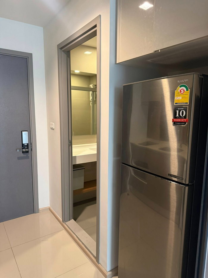 รูป ให้เช่า คอนโดใกล้ BTS วงเวียนใหญ่ เพียง 140 เมตร | Ideo Sathorn Wongwianyai | ห้อง Studio แต่งครบพร้อมอยู่ ใกล้ท่าเรือสาทร  - รูปที่ 9/9