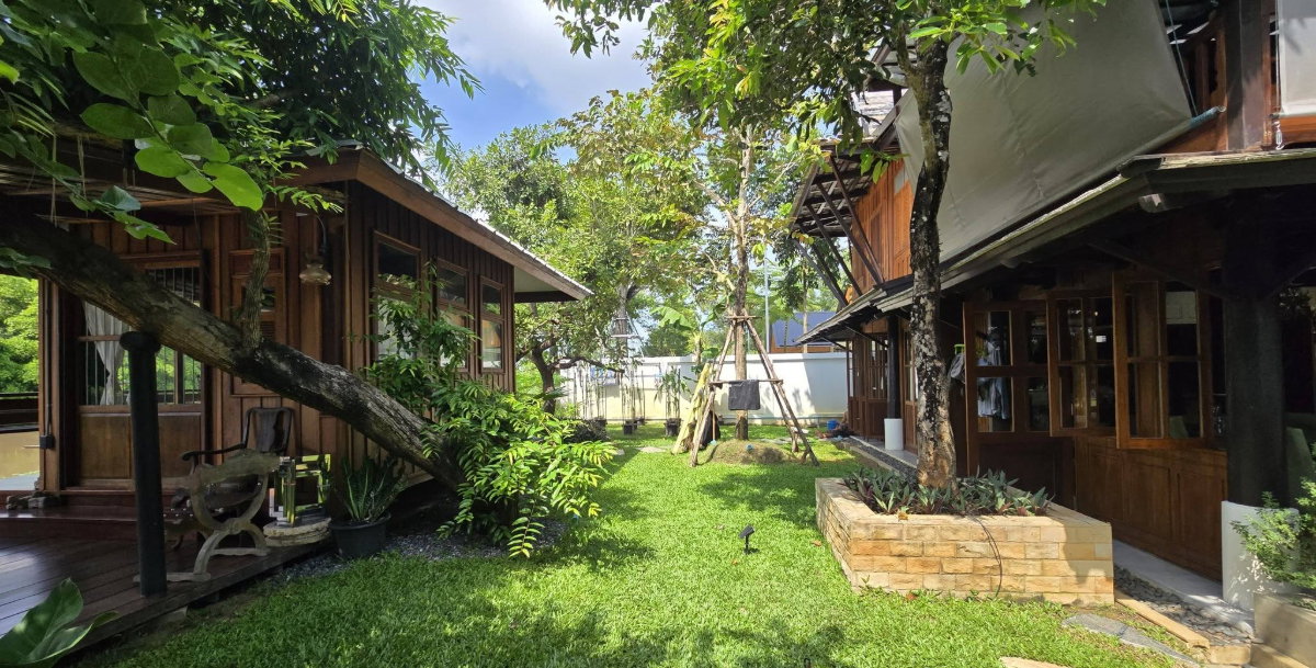 รูป วิลล่าริมน้ำสไตล์ไทยประยุกต์ – ใกล้ มศว. องครักษ์ รังสิต ใหญ่มากกว่า 600 กว่าตารางวา  - รูปที่ 32/59