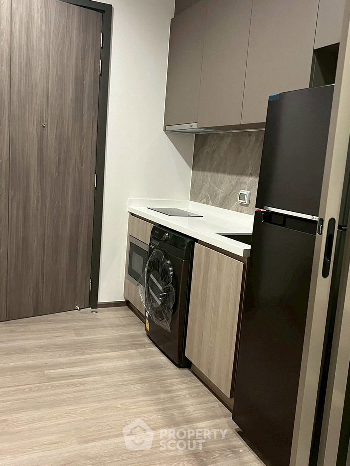 รูป คอนโด 1-ห้องนอน ที่ ริธึ่ม เจริญกรุง พาวิลเลี่ยน ใกล้ BTS สะพานตากสิน (ID 2416163) - รูปที่ 3/11