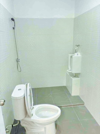 รูป ใกล้โรบินสัน ศรีสมาน 2.5 กม. ร่วมสุข เลียบคลองประปา ทางด่วนศรีรัช 1.5กม.เช่า โกดัง 100 ตร.ว. 300 ตร.ม. - รูปที่ 4/8