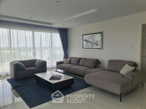 3-BR Condo at Ashton Residence 41 near BTS Phrom Phong (ID 2746364)