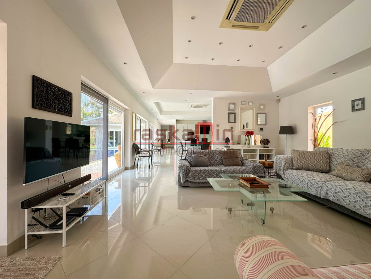 รูป พูลวิลล่าให้เช่า พัทยา | Sedona Villas 1 | 3 ห้องนอน ใกล้มาบประชัน - รูปที่ 48/61