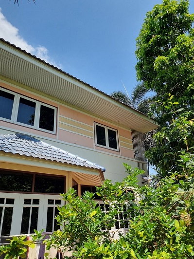 รูป ขายบ้าน2ชั้น ตะพานหิน พิจิตร 3นอน2น้ำ ฮวงจุ้ยดี ไม่ท่วม ร่มรื่น (มีที่ดินแยกขาย) - รูปที่ 7/10