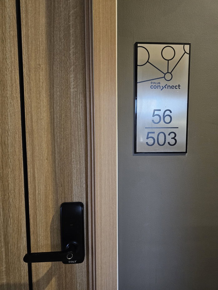 รูป คอนโดใหม่ยังไม่เคยปล่อยเช่า เจ้าของปล่อยเอง ห้องวิวสระว่ายน้ำ ชั้น 5 (ชั้นเดียวกับสระ) พลัสคอนเน็ก หาดใหญ่ หันหน้าทิศใต้ ลมโกรกเย็นสบาย - รูปที่ 15/25