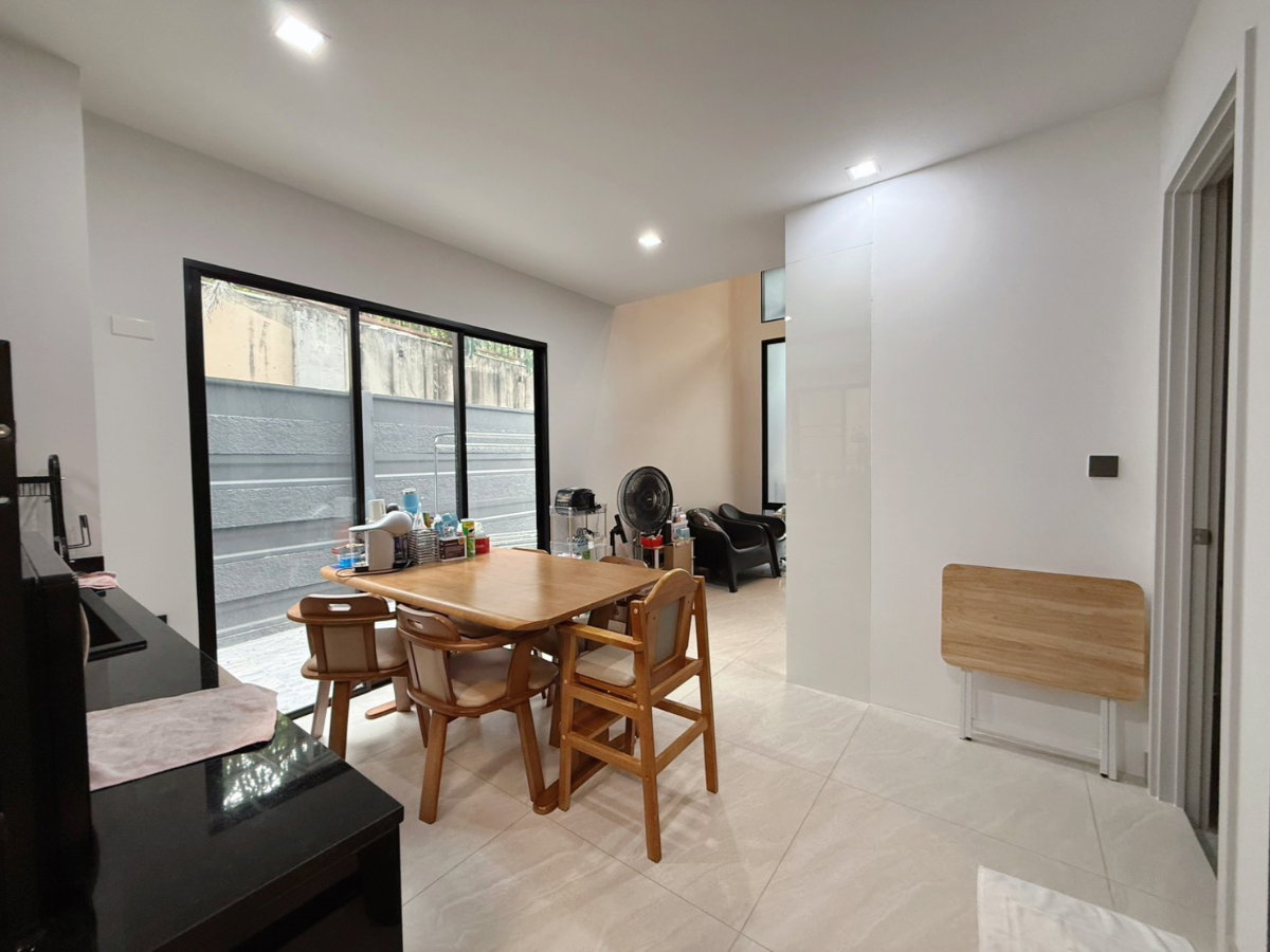 รูป ขายทาวน์โฮม 4 ชั้น หลังมุม หมู่บ้าน นิว โคฟ นอร์ธ ราชพฤกษ์ Nue Cove North Ratchapruek ติดโลตัส นอร์ธ ราชพฤกษ์ - รูปที่ 11/28