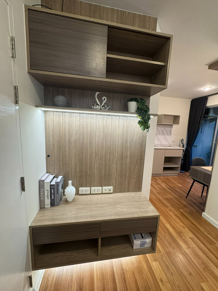 รูป ขาย !!** วี คอนโด ลาดกระบัง ห้องรีโนเวทใหม่ทั้งห้อง  อยู่ใกล้เทคโนฯเจ้าคุณทหารลาดกระบัง ห้องแต่งครบ พร้อมหิ้วกระเป๋าเข้าอยู่  - รูปที่ 7/18