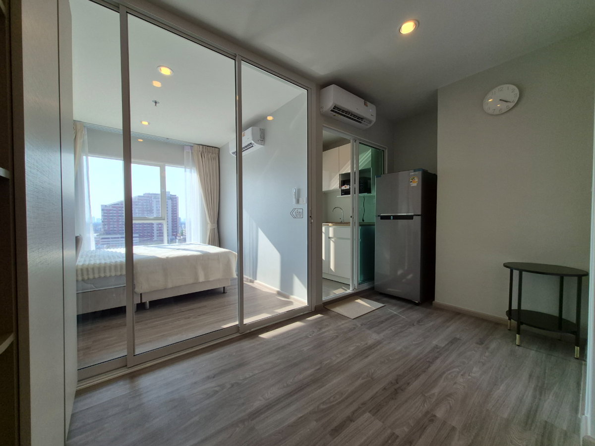 รูป ตึก A ห้องมุม ห้องใหม่ ด่วนๆ  ชั้น 10  - รูปที่ 11/24