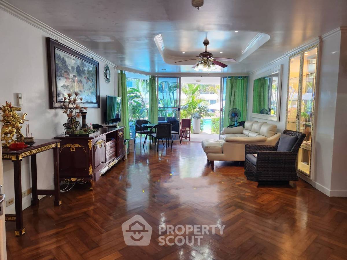 รูป คอนโด 3-ห้องนอน ที่ คอนโดบ้านชายทะเล ใน หนองแก (ID 1380159) - รูปที่ 2/14