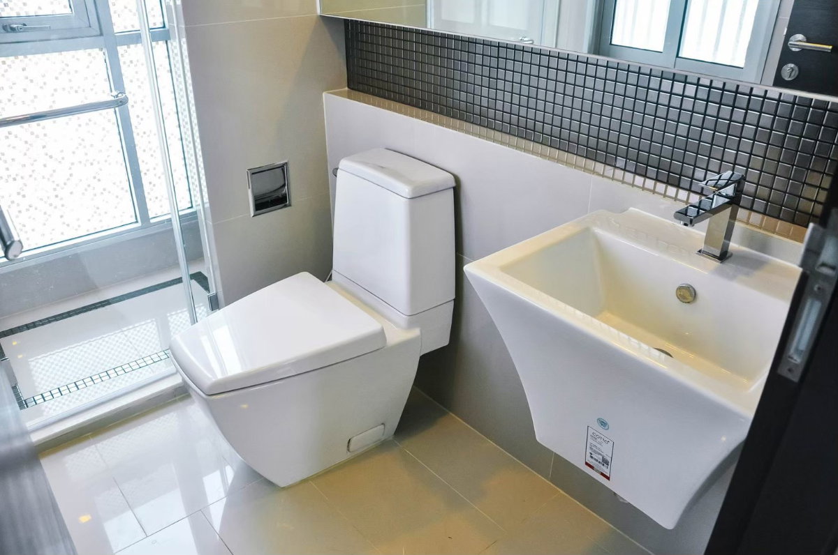 picture Rare Unit Alert! 180° Panoramic River View at Rhythm Sathorn – Only 1 per floor! - 10/12