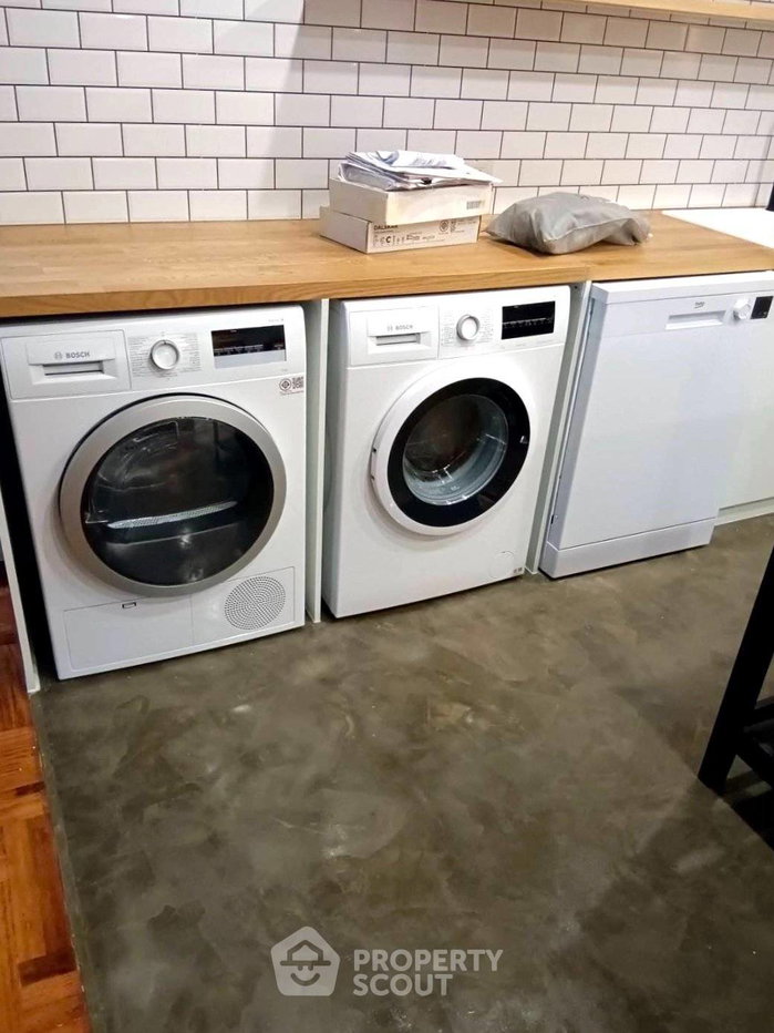 รูป คอนโด 3-ห้องนอน ที่ ริชมอนด์ พาเลส คอนโดมิเนียม ใกล้ BTS พร้อมพงษ์ (ID 993902) - รูปที่ 5/12