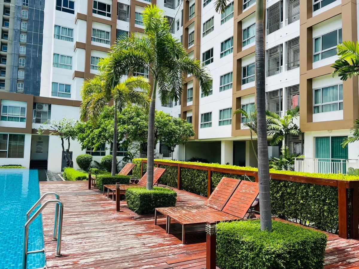 picture Q House Condo Sathon  For Sale 4,39 - 3/12