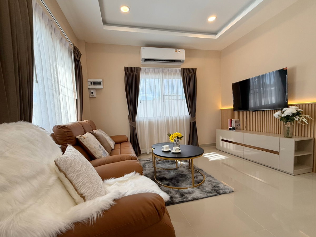 รูป บ้านเดี่ยวเรโนเวทใหม่ทั้งหลัง เนื้อที่กว้าง 207 ตารางวา พร้อมสระว่ายน้ำส่วนตัว พัทยา พร้อมอยู่ - รูปที่ 13/48