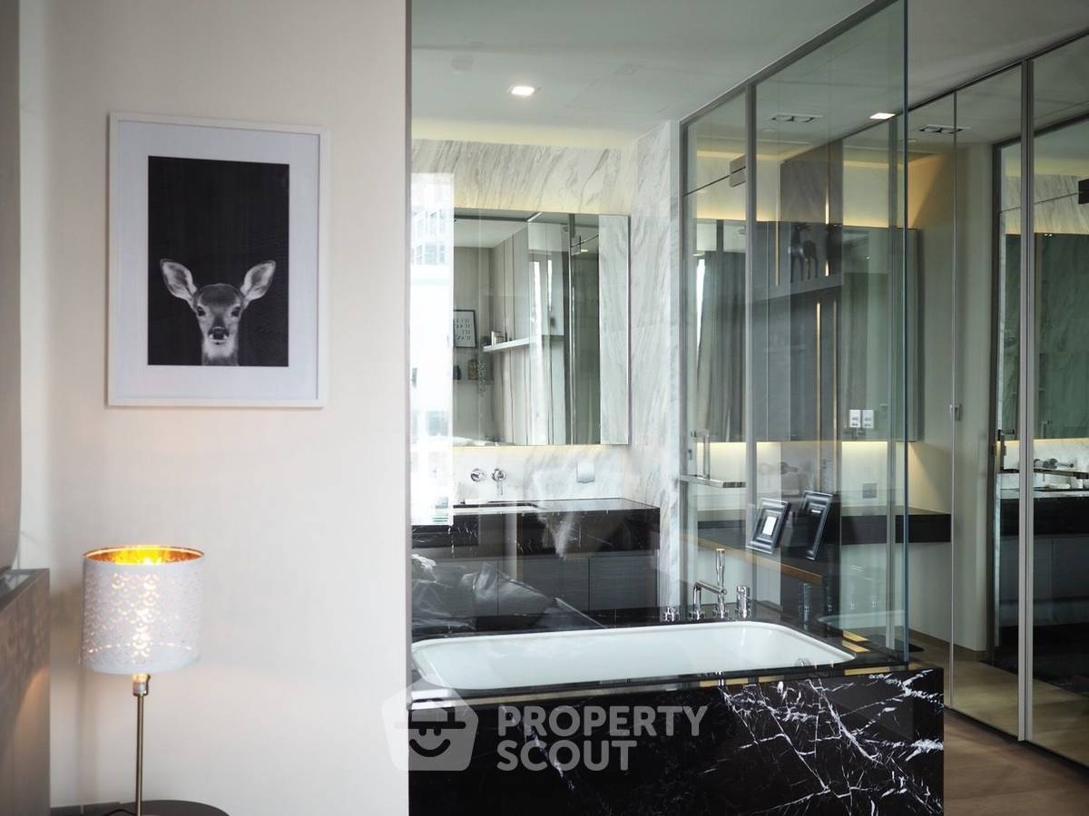 รูป คอนโด 1-ห้องนอน ที่ ศาลาแดง วัน ใกล้ MRT สีลม (ID 2750195) - รูปที่ 12/13