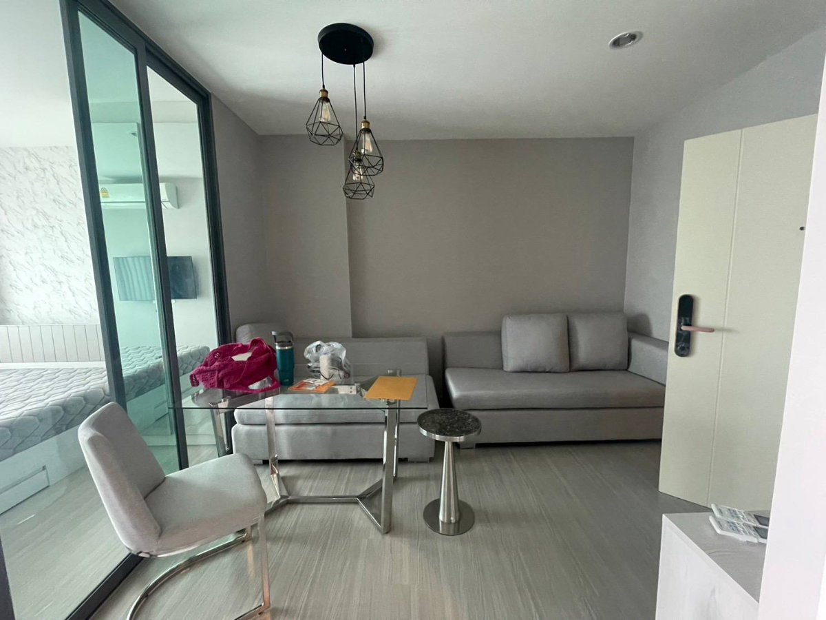 รูป Aspire Sathorn Ratchapruek【𝐒𝐄𝐋𝐋 & 𝐑𝐄𝐍𝐓】🔥ห้องโทนอบอุ่นดูสบายตา จัดวางพื้นที่ลงตัว ใช้ชีวิตประจำวันได้คล่องตัว🔥 ติดต่อไลน์ไอดี: @hacondo - รูปที่ 4/7